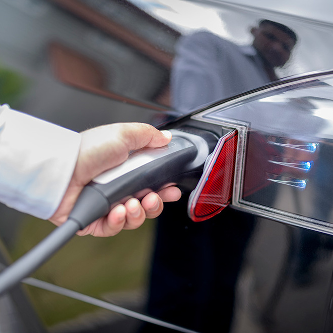 Elektro­mobilität bei Elektro Kleinschroth GmbH in Marktsteft